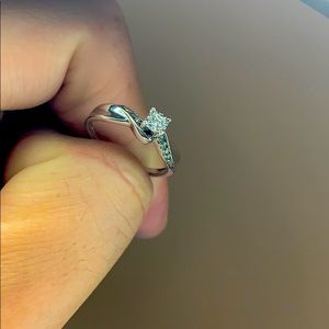 Engagement/promise ring